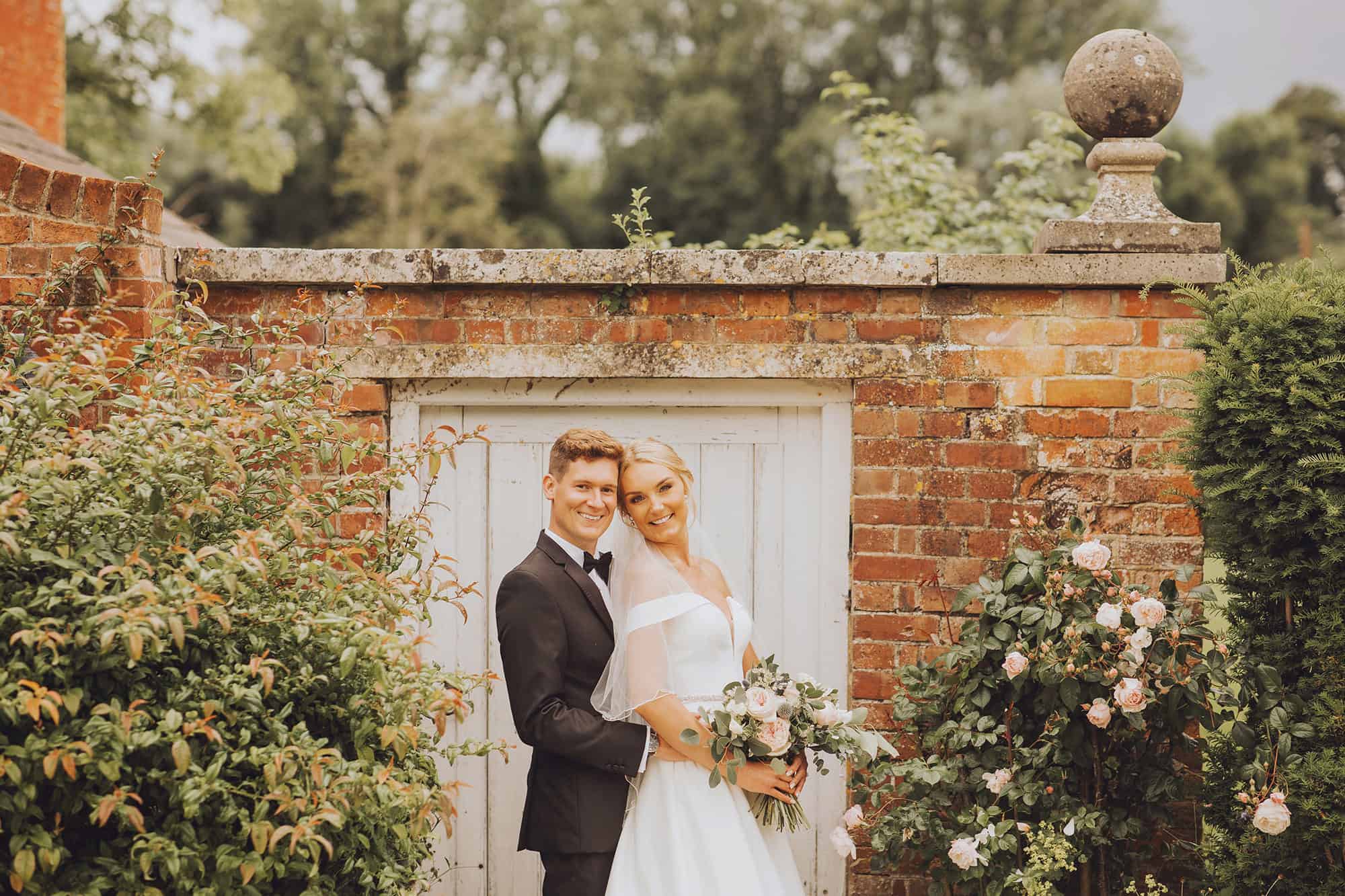 Syrencot-wedding-photogapher-july syrencot house wedding photography