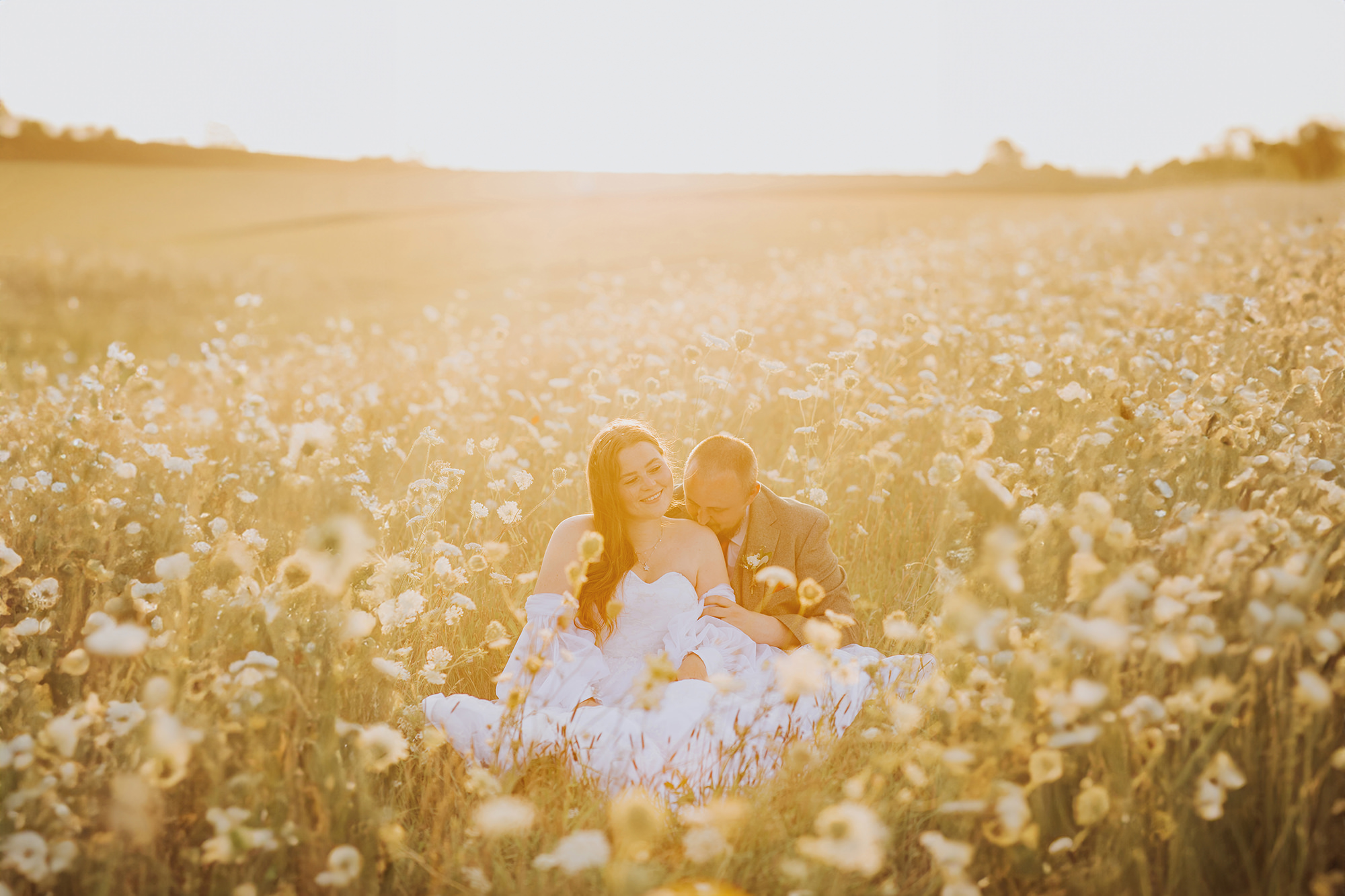 cotswolds autumn wedding kingscote barn